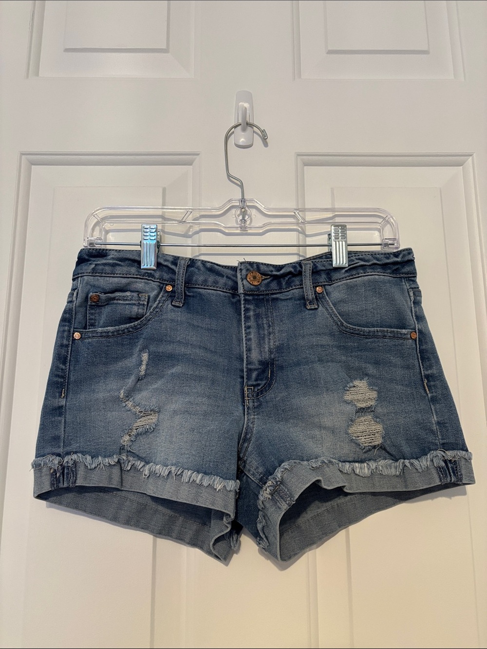 Celebrity Pink Distressed Rolled-Hem Denim Shorts - Blue Size 5